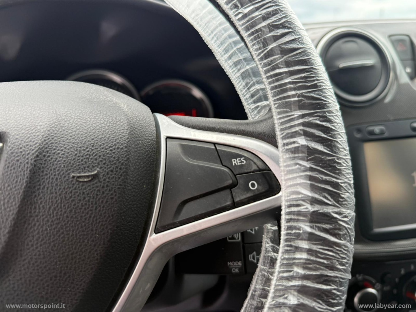 Sandero 0.9 TCe 12V 90 CV S&S Ambiance - immagine 8