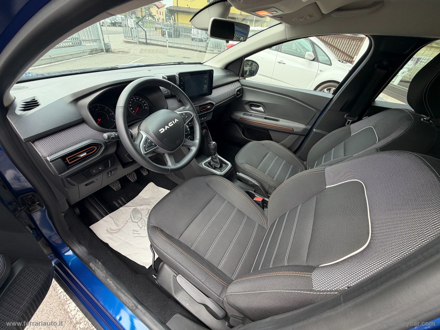 Sandero Stepway 1.0 TCe ECO-G Expression - immagine 8