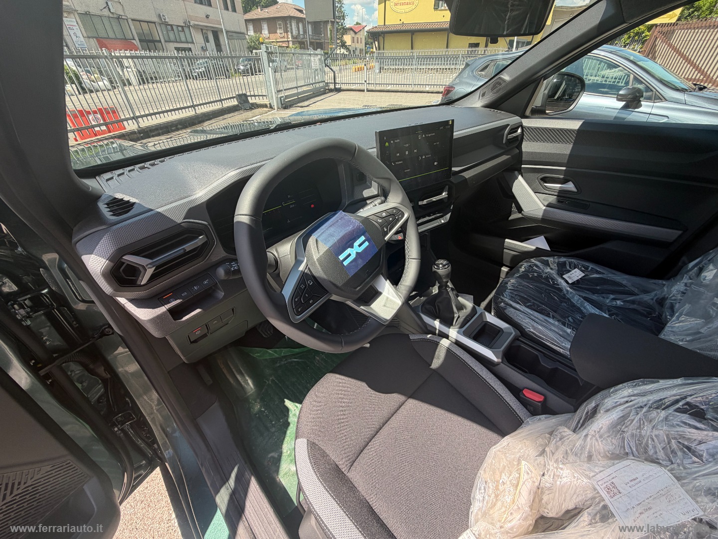 Duster Eco-G 120 CV Journey NO OBBLIGHI FINANZIARI - immagine 8