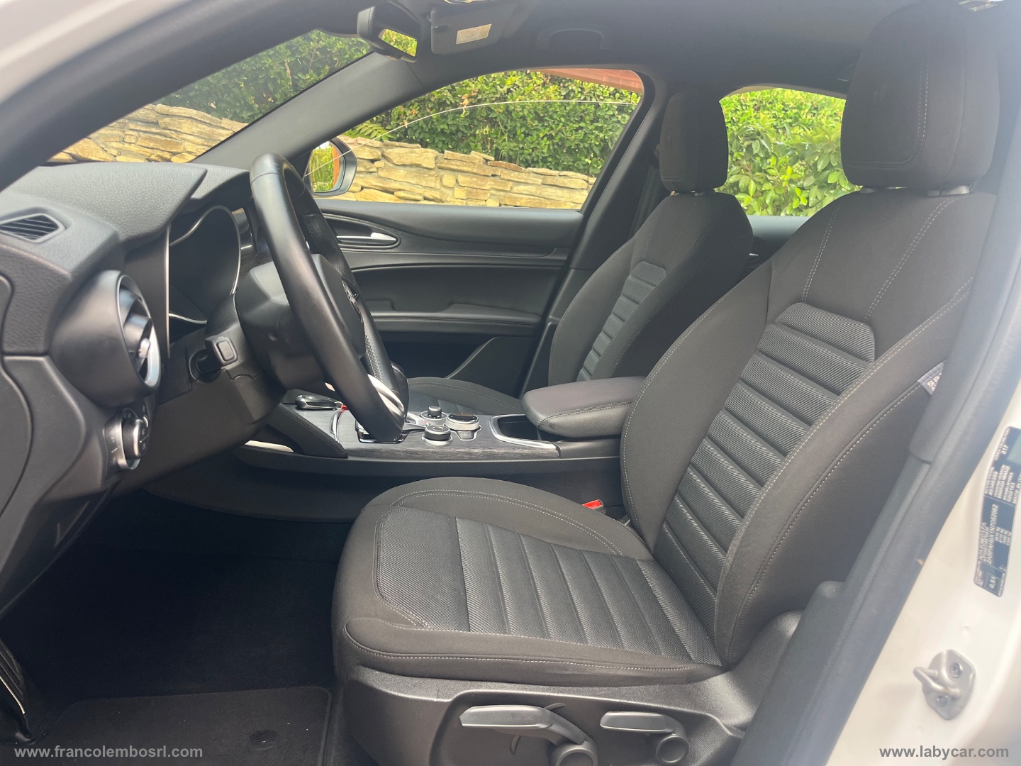Stelvio 2.2 T.d. 190 CV AT8 Q4 Sup. Bus. - immagine 8
