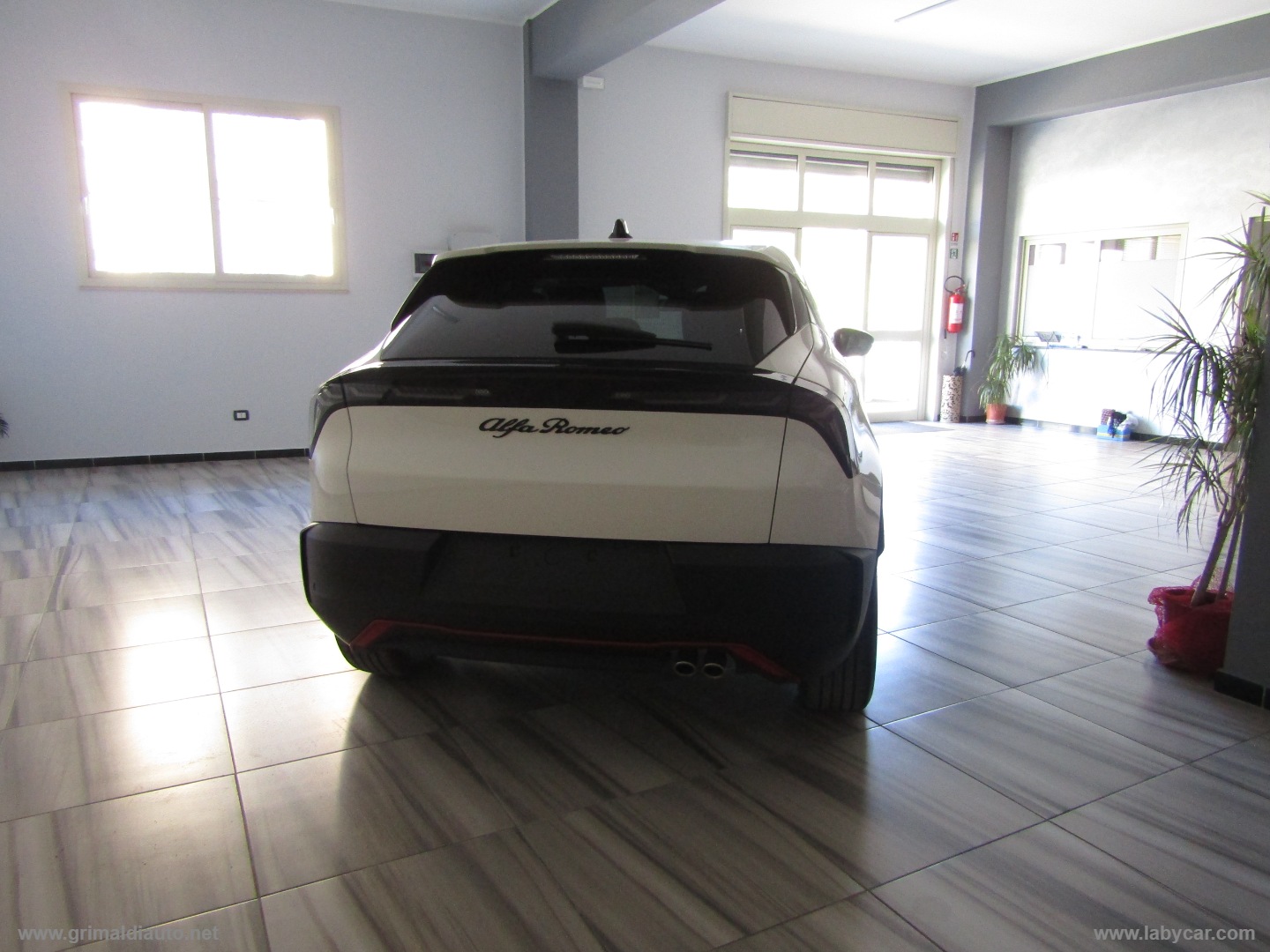 Junior 1.2 136 CV Hybrid eDCT6 Speciale - immagine 8