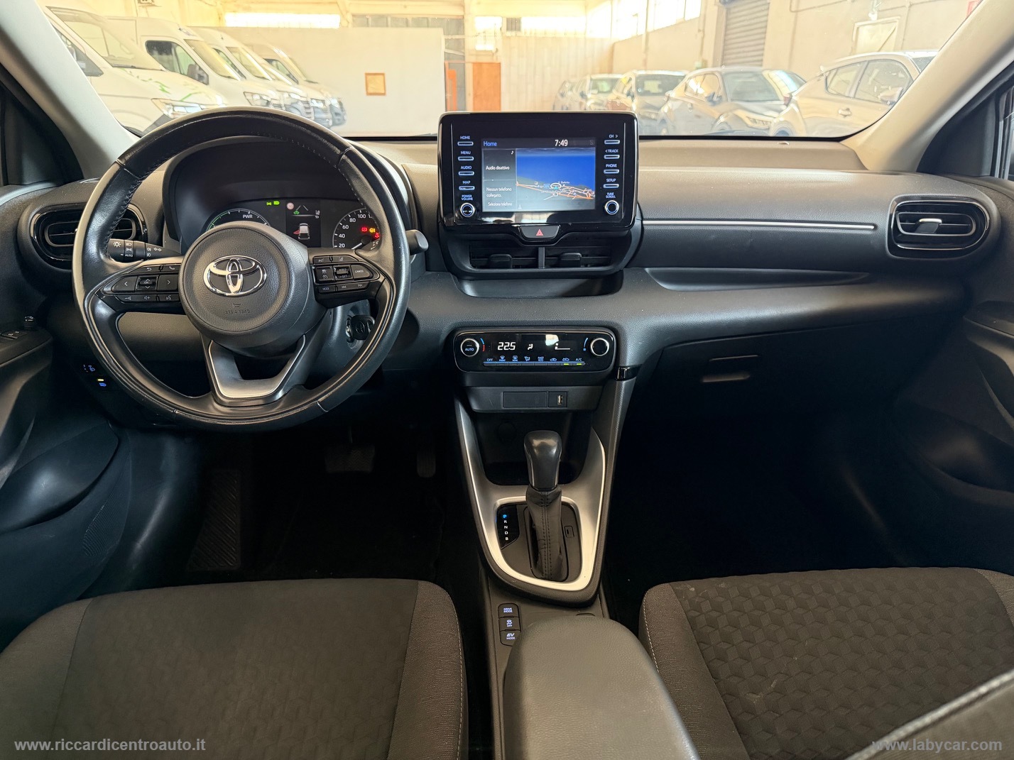 Yaris 1.5 Hybrid 5p. Business - immagine 8