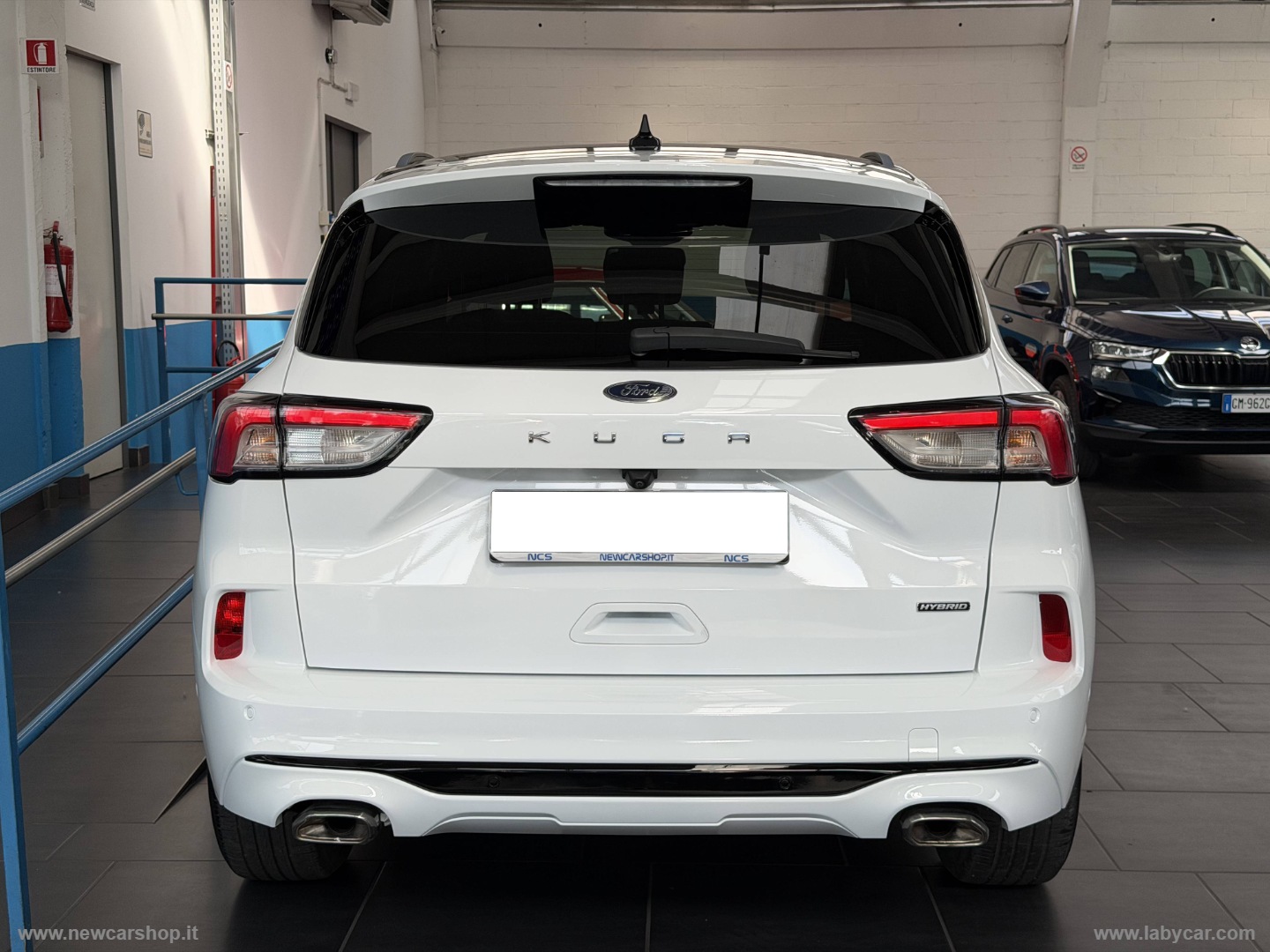 Kuga 2.5 Full Hybrid 190 CVT 2WD ST-Line - immagine 8