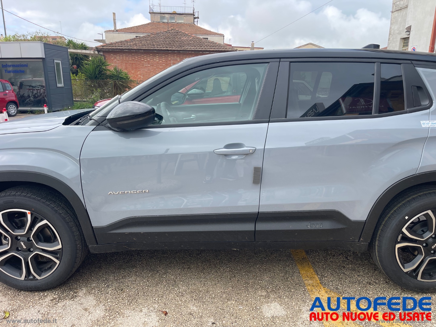 Avenger 1.2 Turbo Summit - immagine 8