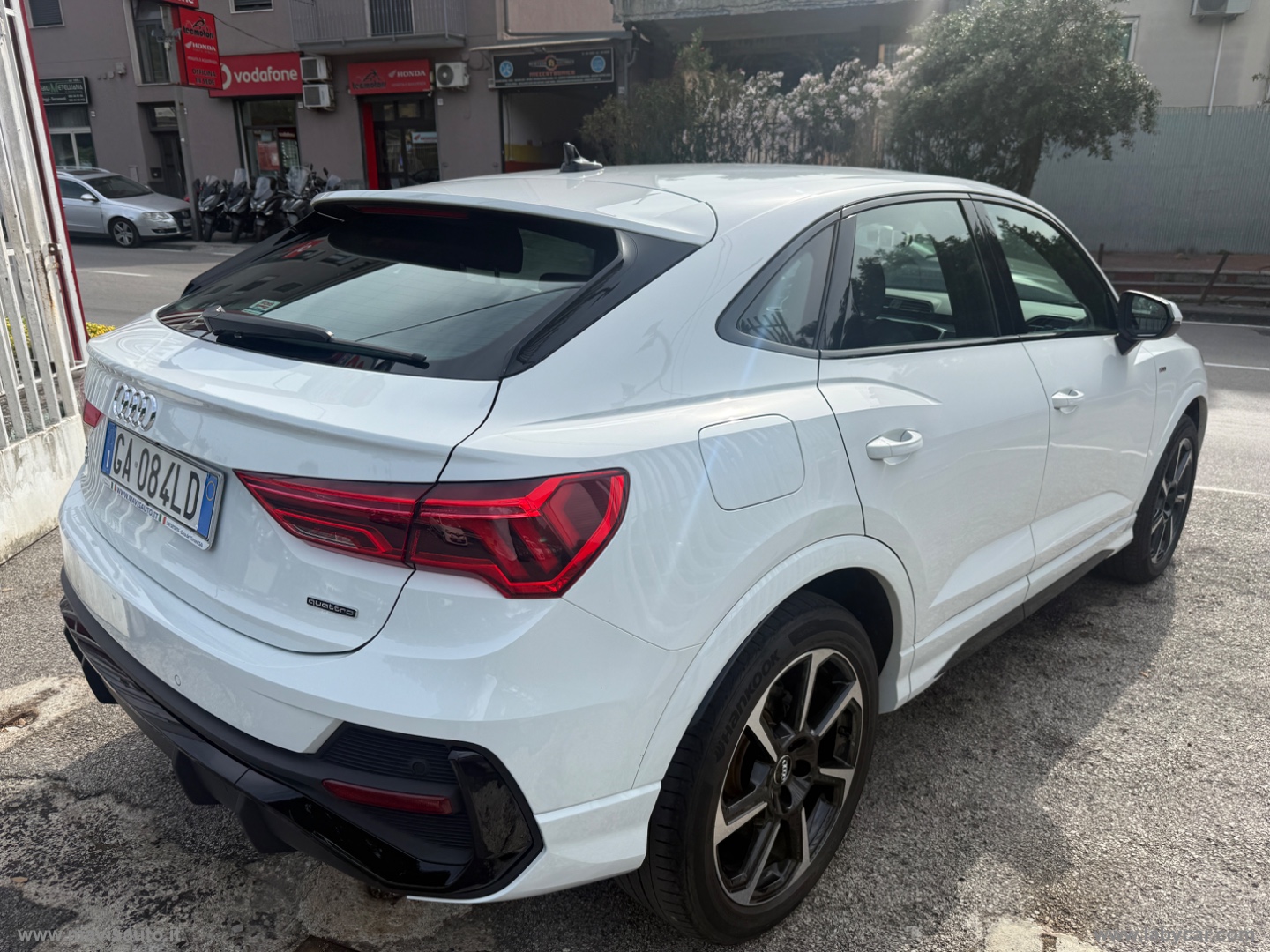 Q3 SPB 40 TDI qu. S tr. S line edition - immagine 8