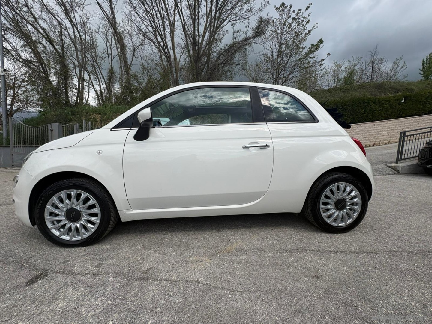 500 C 1.0 Hybrid Dolcevita - immagine 8