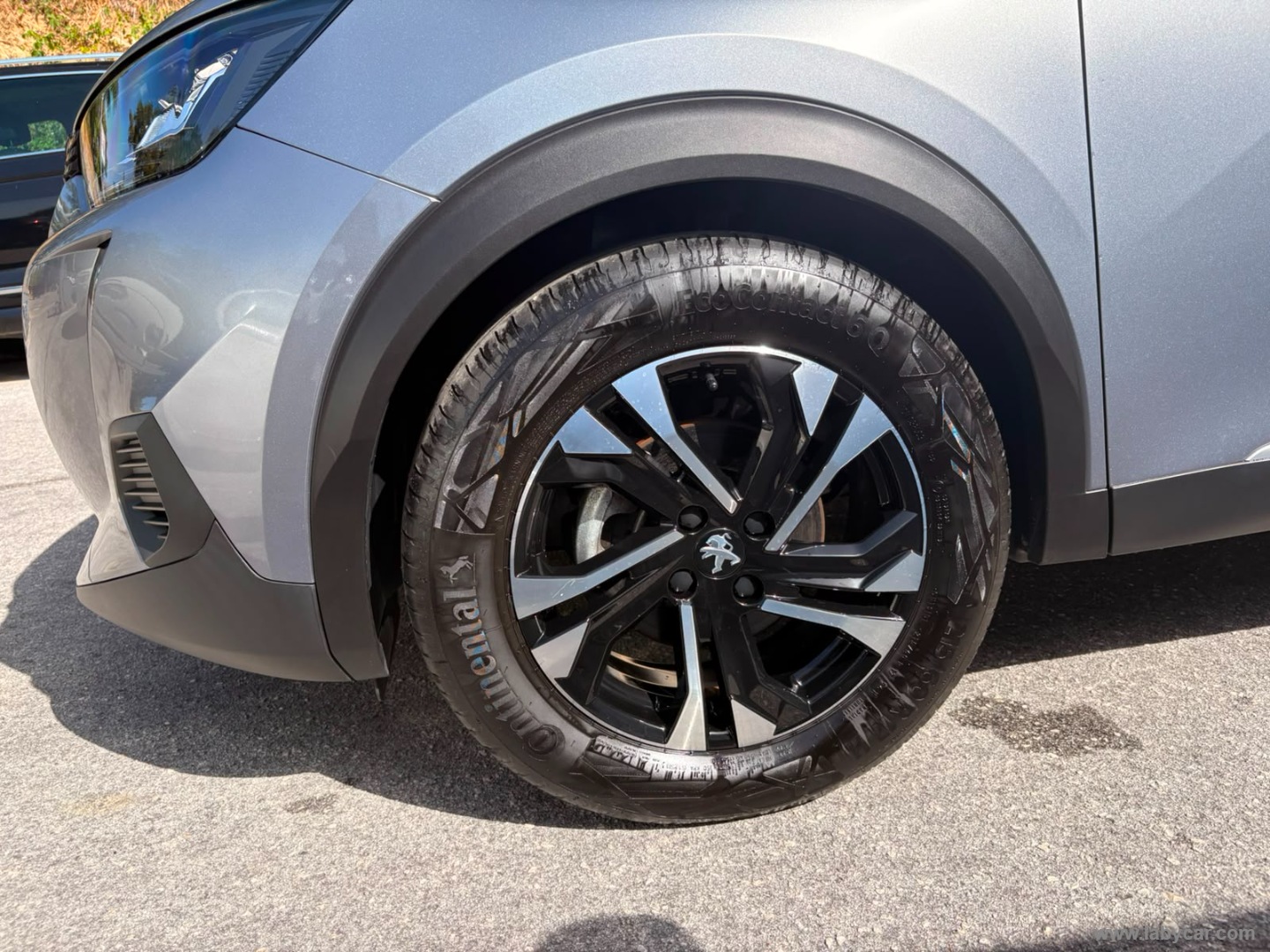 Peugeot 2008 PureTech 130 S&S Allure - Immagine 8
