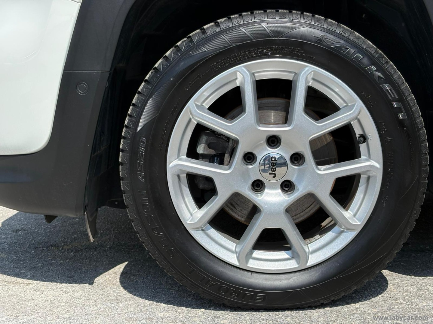 Renegade 1.5 T4 MHEV Limited - immagine 8