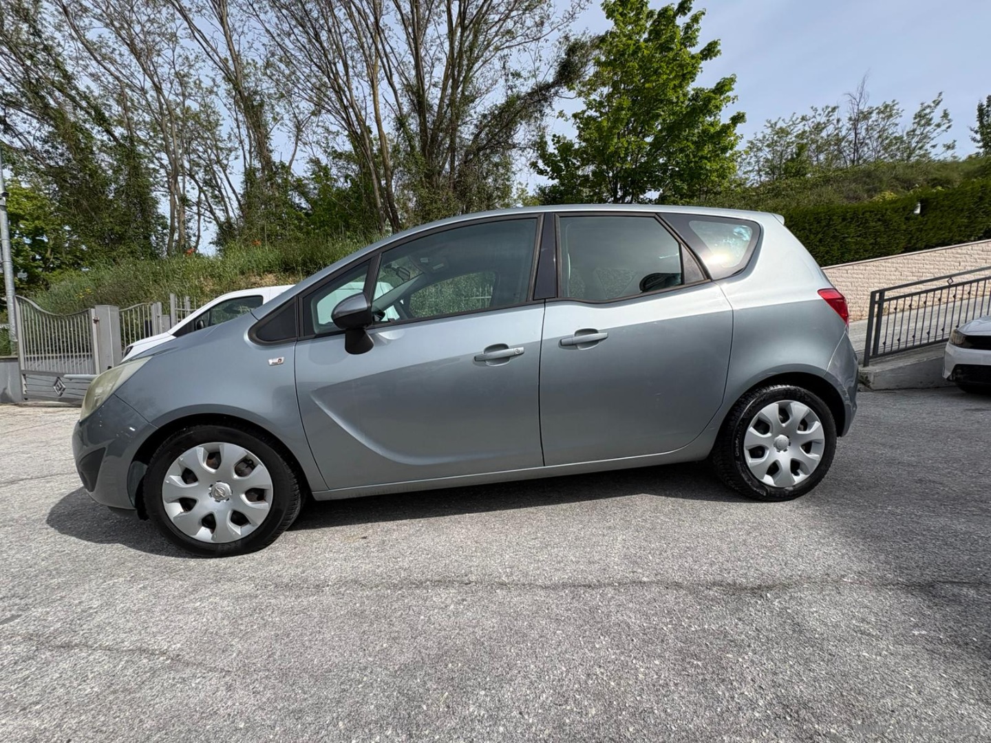 Opel Meriva 1.3 CDTI 95 CV ecoFLEX Cosmo - Immagine 8