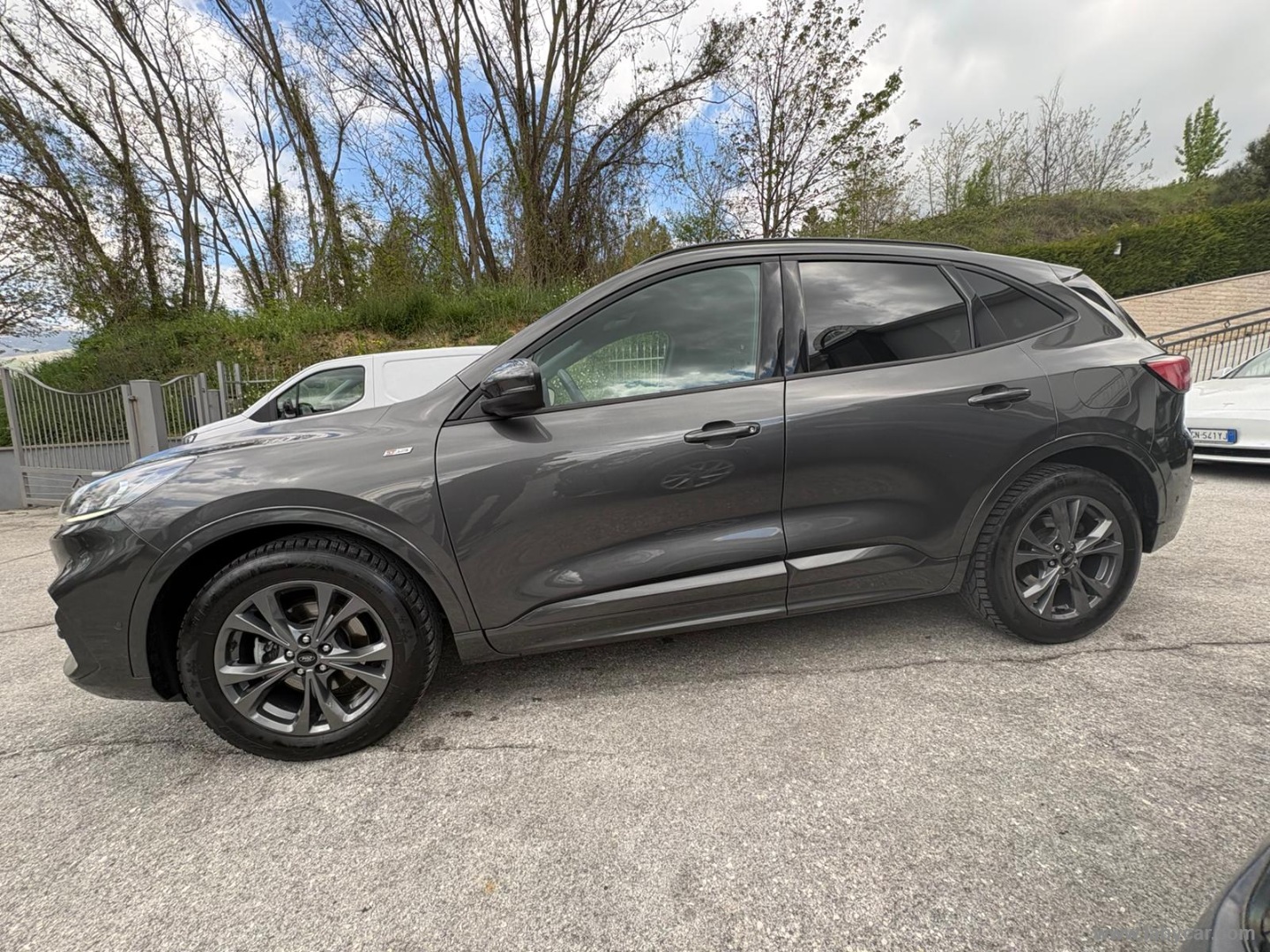 Kuga 2.0 EcoBlue 150 CV aut. AWD ST-Line - immagine 8