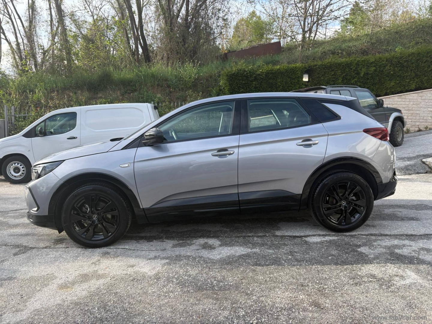 Opel Grandland 1.5 diesel Ecotec aut. GS - Immagine 8