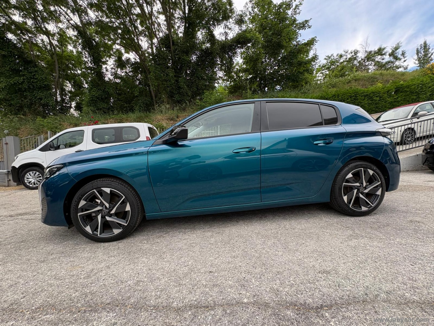 Peugeot 308 PureTech Turbo 130 S&S Allure - Immagine 8