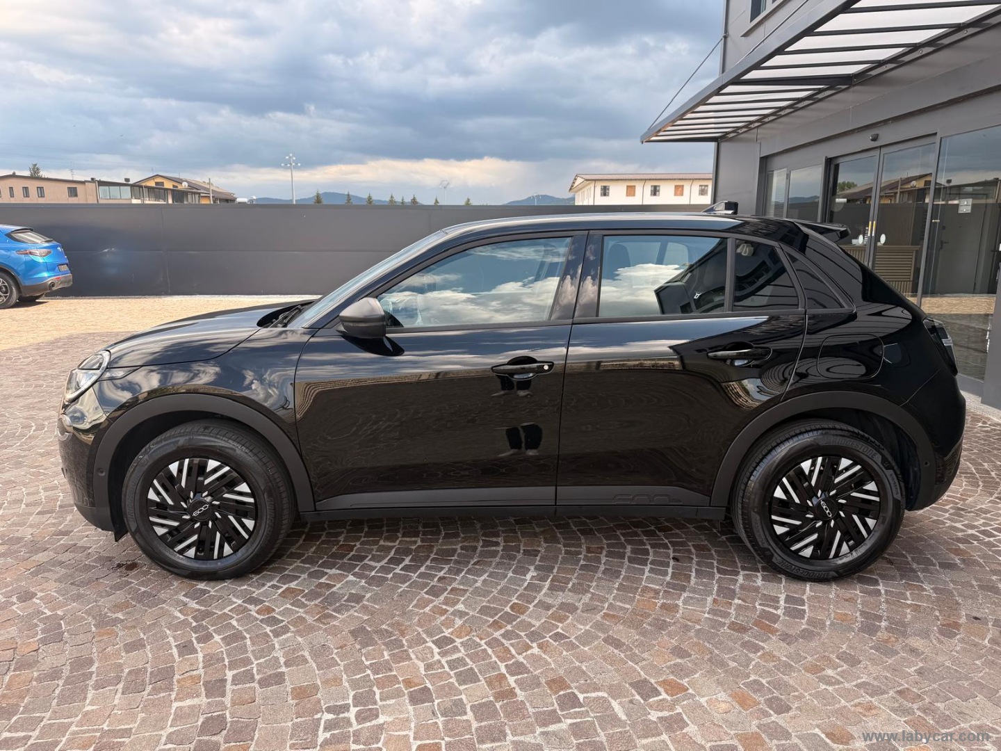 600 Hybrid MHEV - immagine 8