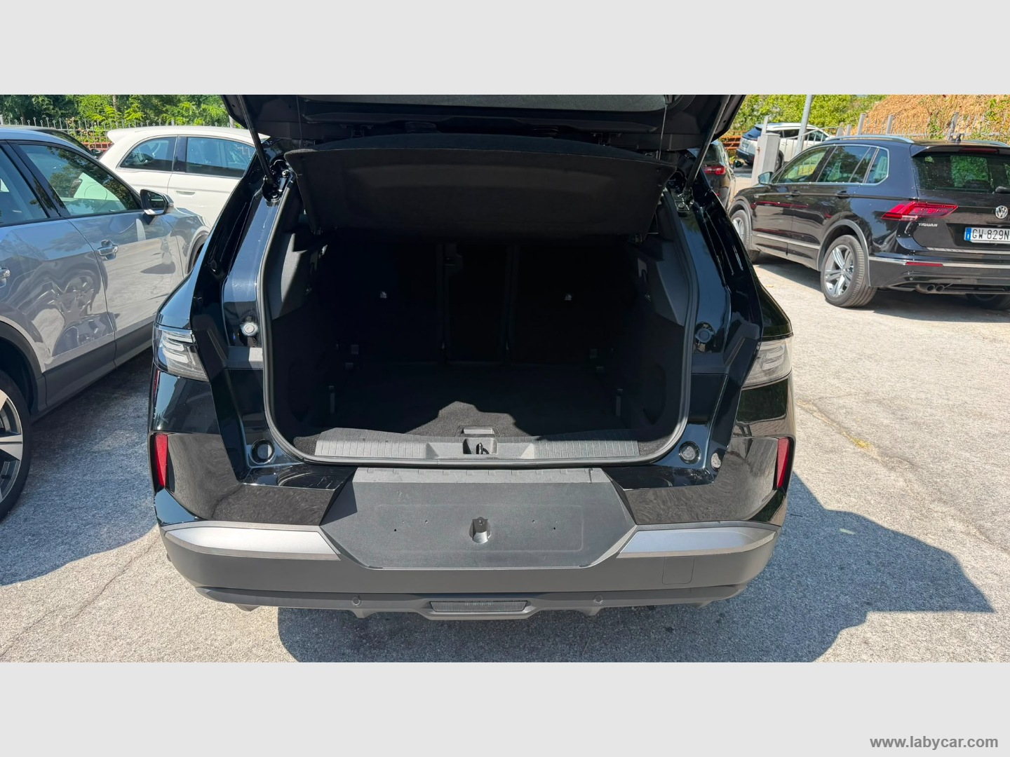 Opel Grandland Hybrid 145 CV DCT6 Edition - Immagine 8