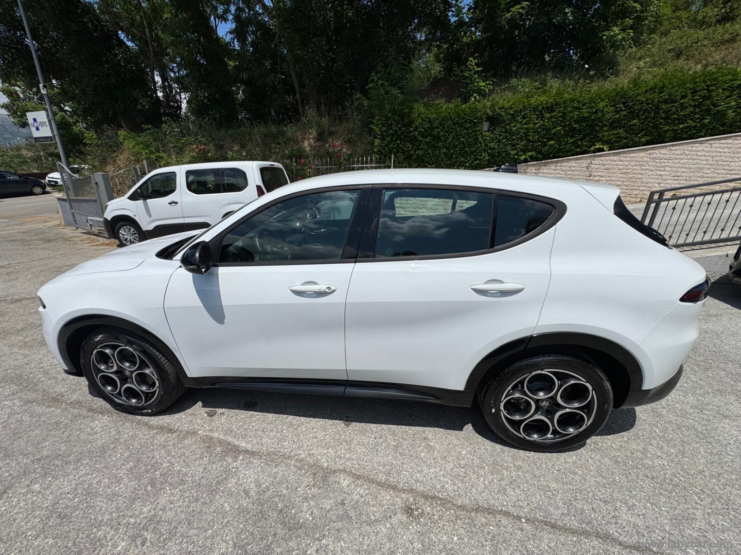Alfa Romeo Tonale 1.5 130 CV MHEV TCT7 Sprint - Immagine 8