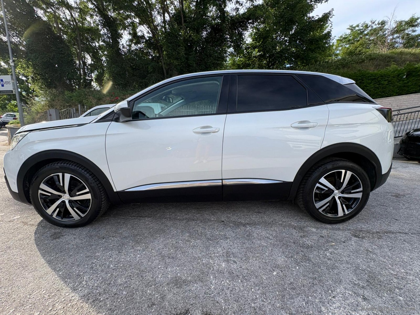 Peugeot 3008 BlueHDi 150 S&S Allure - Immagine 8