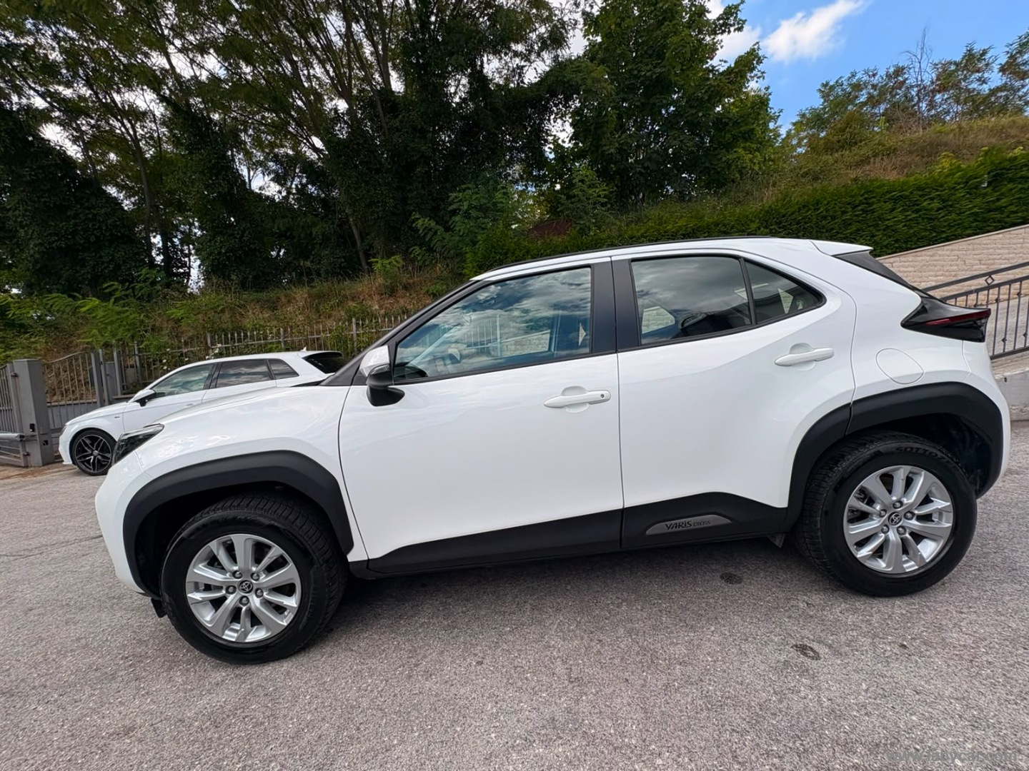 Toyota Yaris Cross Cross 1.5 Hybrid 5p. E-CVT Active - Immagine 8