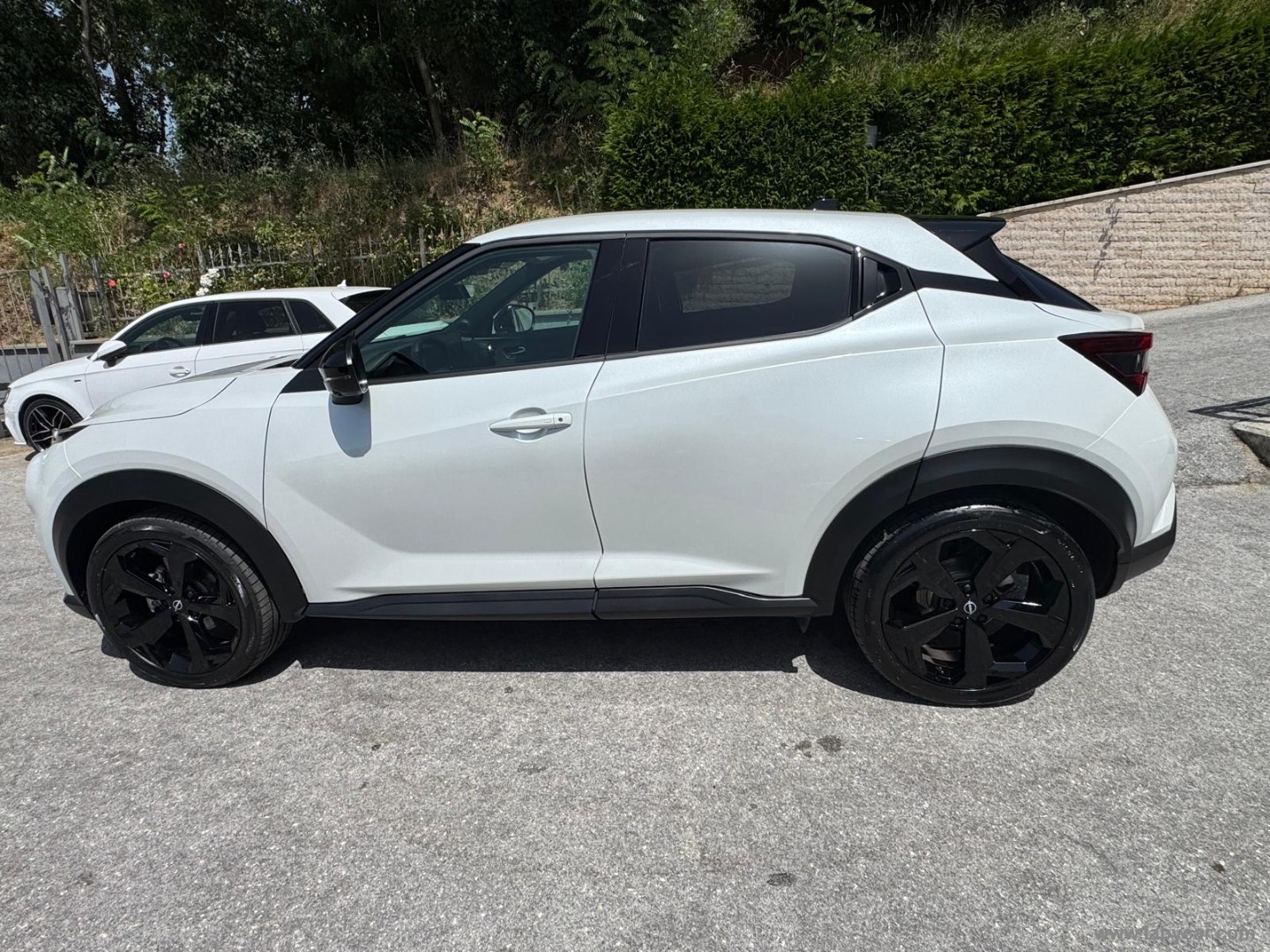 Nissan Juke 1.0 DIG-T 114 CV Tekna - Immagine 8