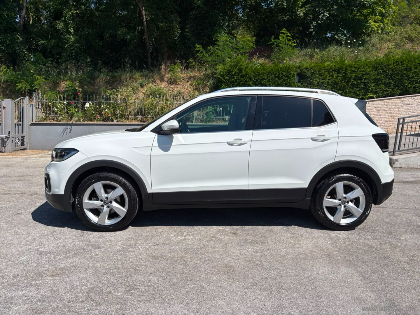 Volkswagen T-Cross 1.0 TSI 110 CV Advanced - Immagine 8