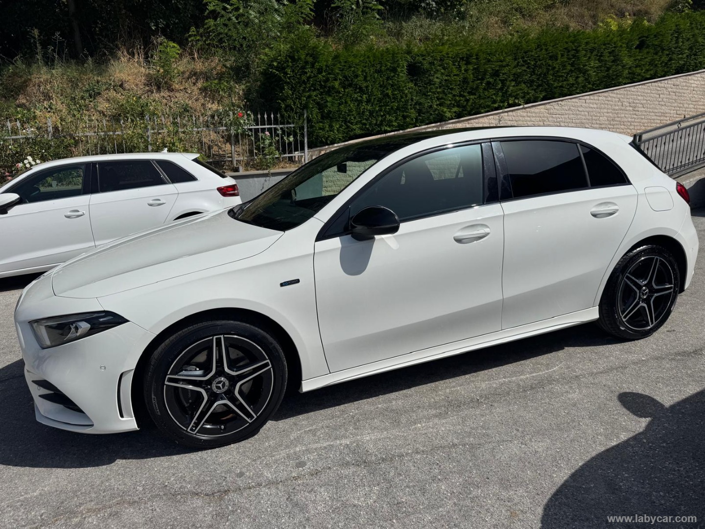 Mercedes-Benz Classe A A 250 e Automatic Plug-in hybrid Premium - Immagine 8