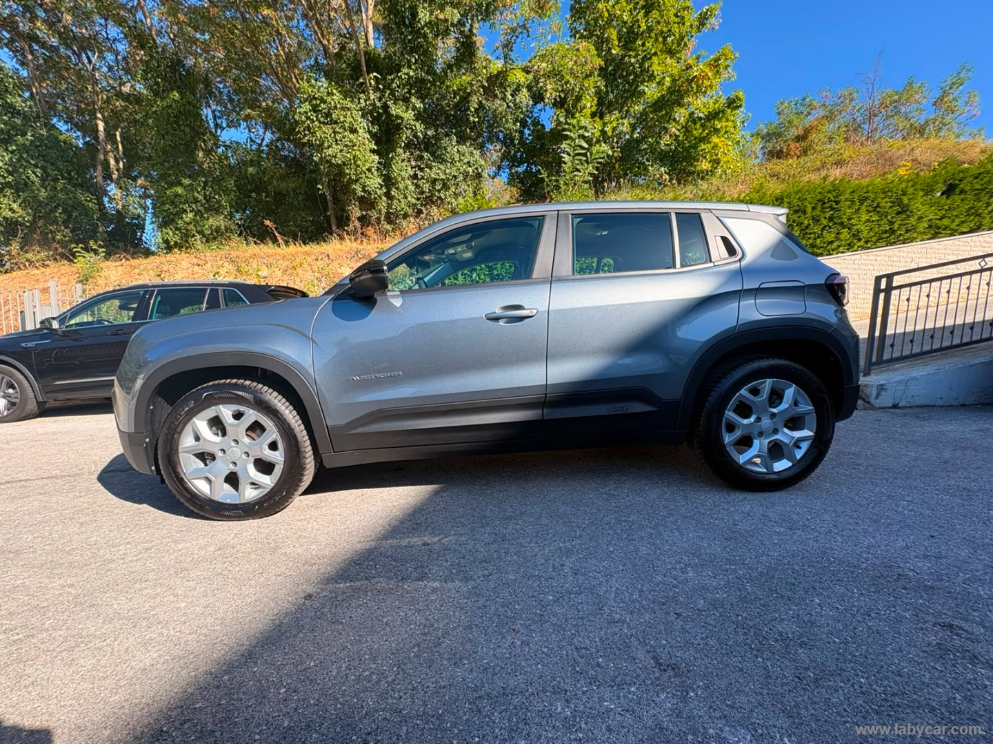 Jeep Avenger 1.2 Turbo Altitude - Immagine 8