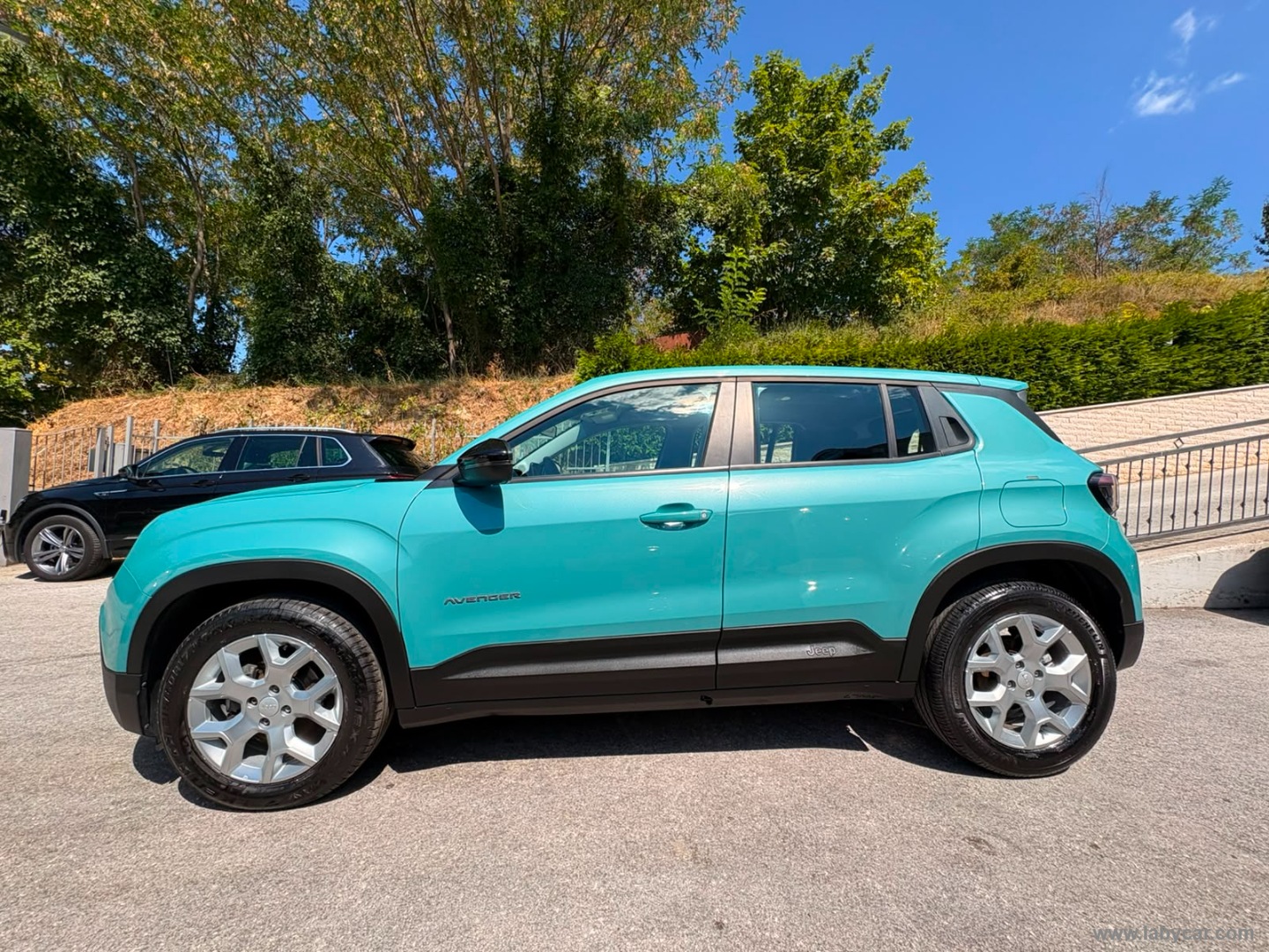 Jeep Avenger 1.2 Turbo Altitude - Immagine 8