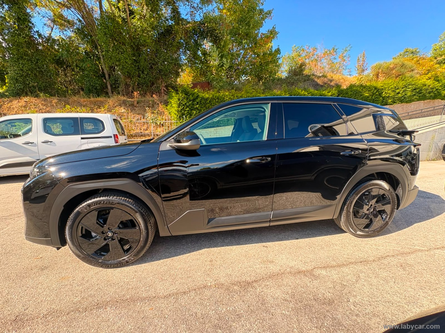 Citroën C5 Aircross Hybrid 145 e-DCS6 Plus - Immagine 8