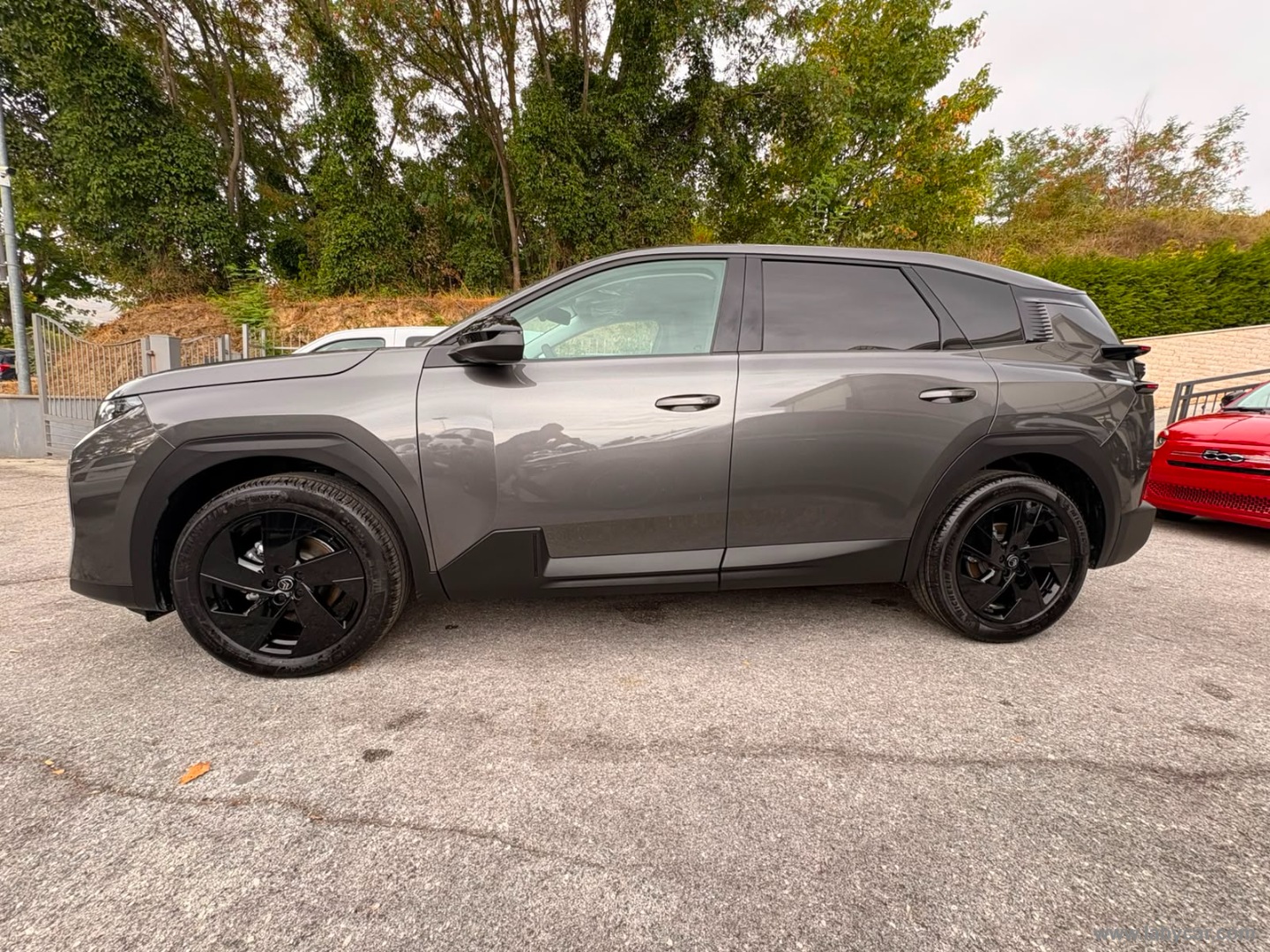 Citroën C5 Aircross Hybrid 145 e-DCS6 Plus - Immagine 8