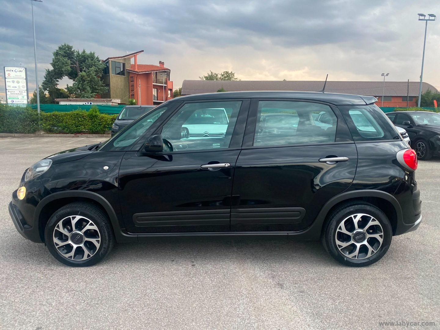 Fiat 500L 1.3 MJT 95 CV Connect - Immagine 8