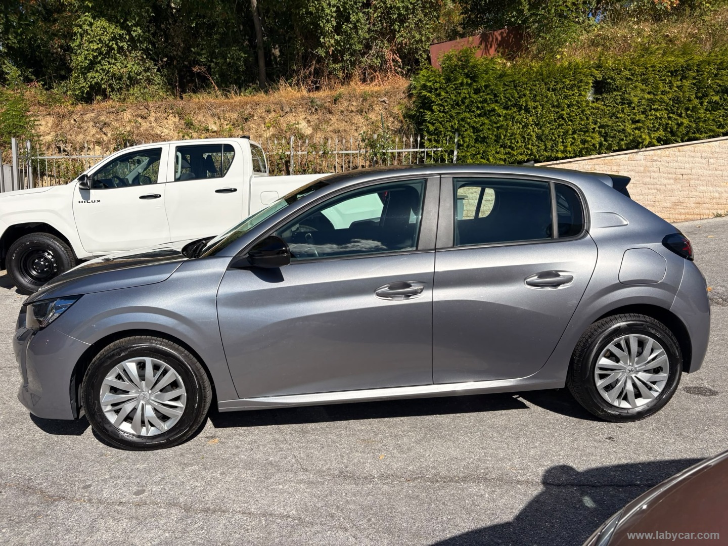 Peugeot 208 BlueHDi 100 S&S 5p. Active - Immagine 8