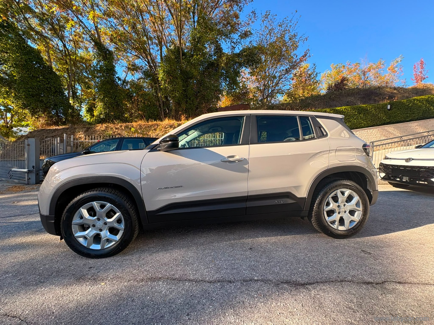 Jeep Avenger 1.2 Turbo Altitude - Immagine 8
