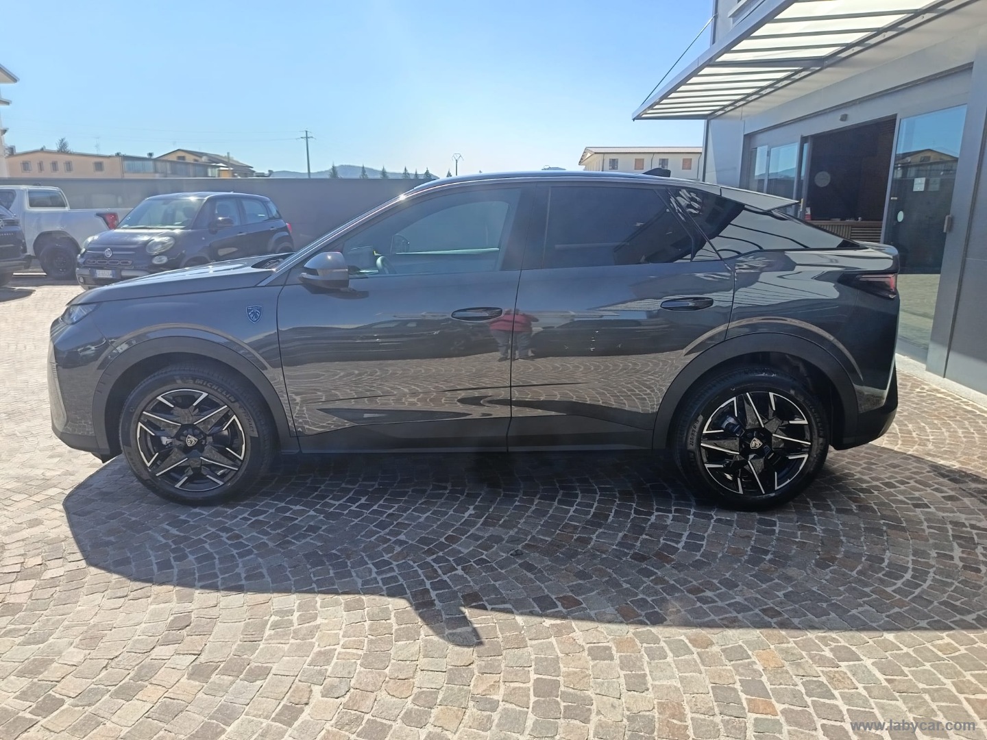 Peugeot 3008 Hybrid 145 e-DCS6 GT - Immagine 8