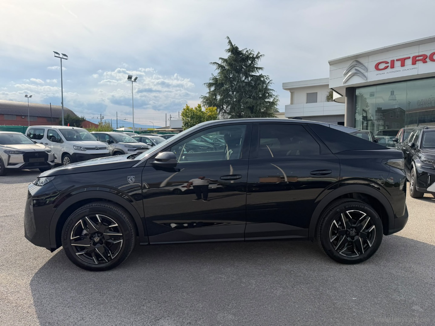 Peugeot 3008 Hybrid 145 e-DCS6 GT - Immagine 8