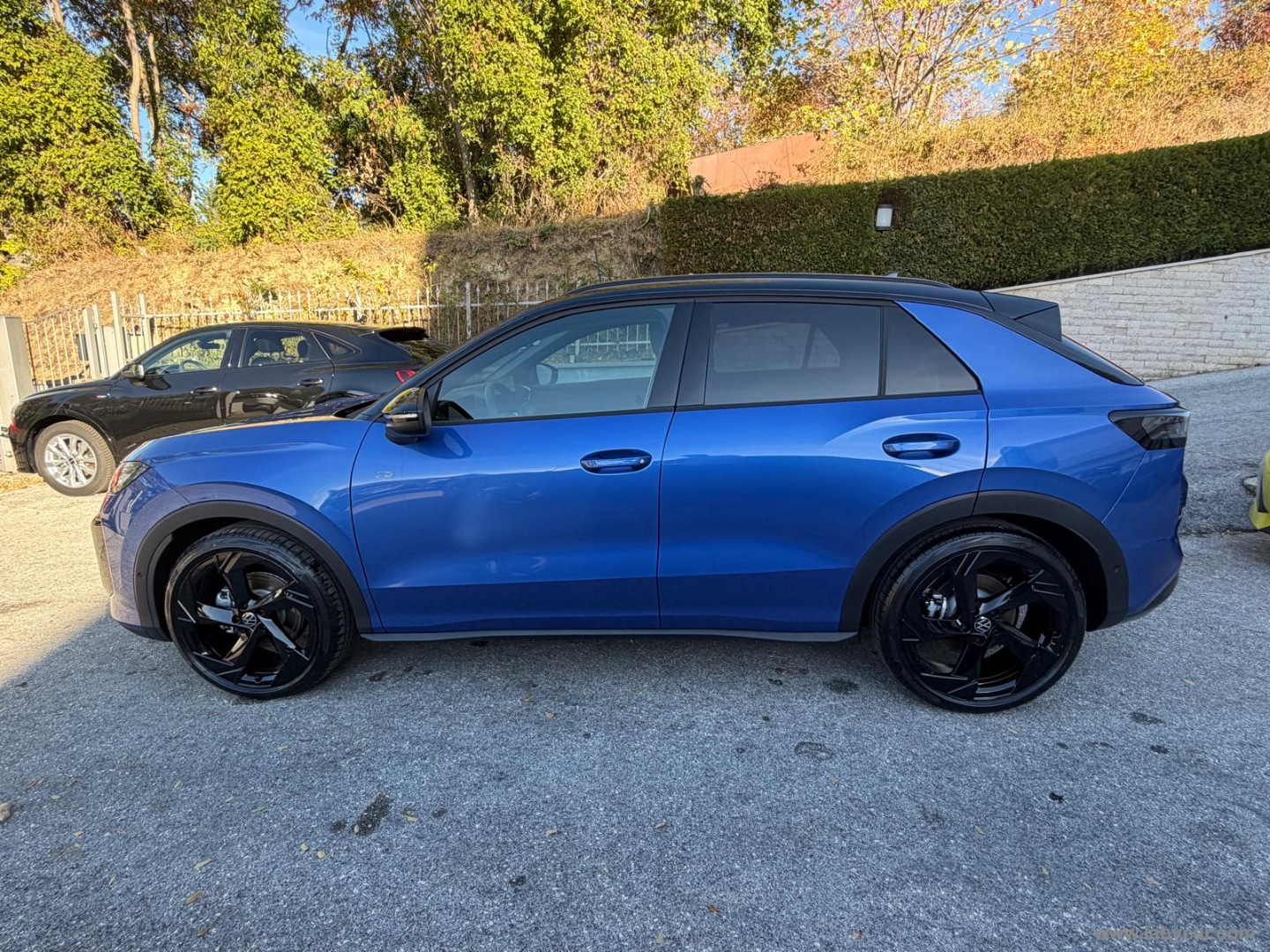 Volkswagen T-Roc 1.5 eTSI ACT 150 CV DSG R-Line - Immagine 8