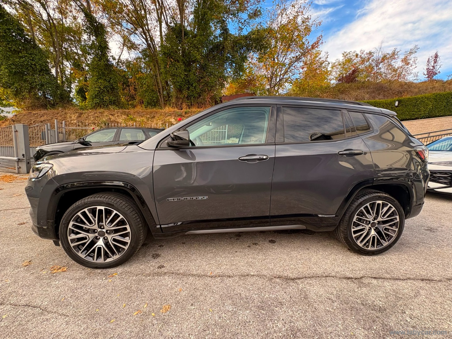 Jeep Compass 1.5 T4 130CV MHEV 2WD Summit - Immagine 8