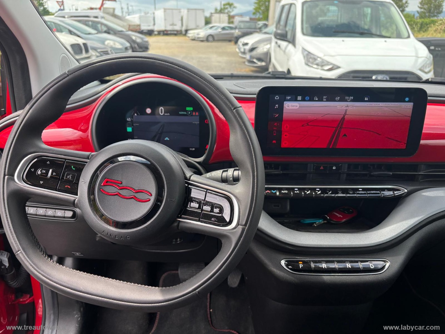 500 Red Berlina 23,65 kWh - immagine 8