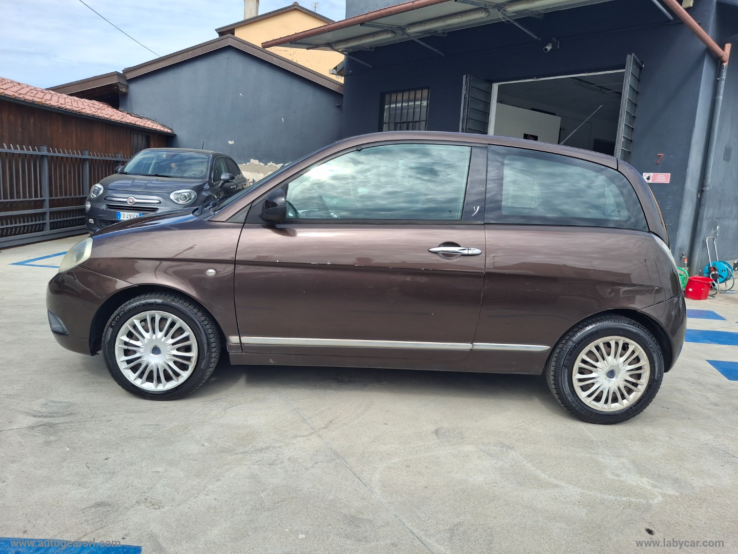 Ypsilon 1.2 69 CV Platinum - immagine 8