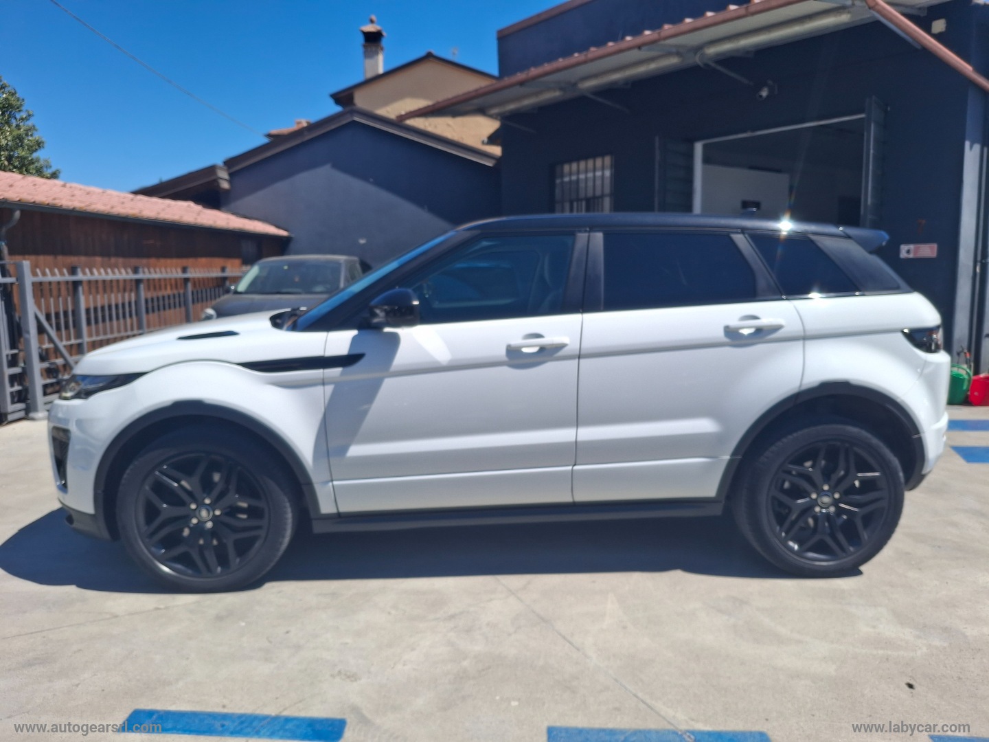 RR Evoque 2.0 TD4 HSE 180CV - immagine 8