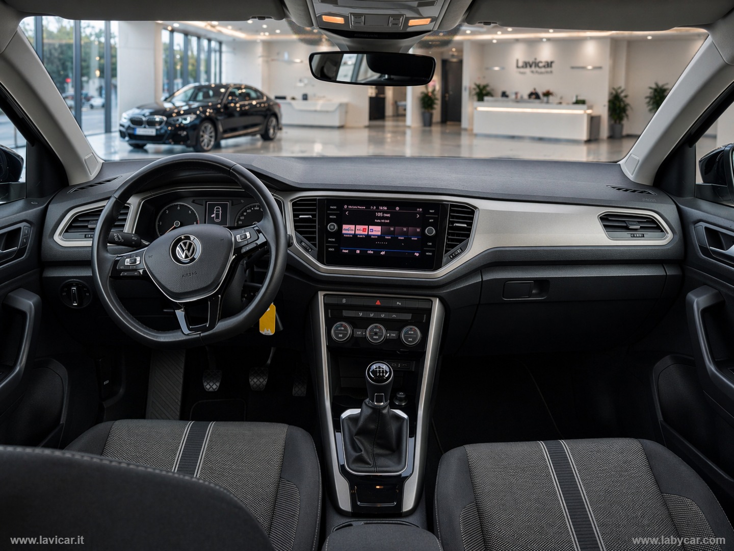 T-Roc 2.0 TDI SCR Style - immagine 8