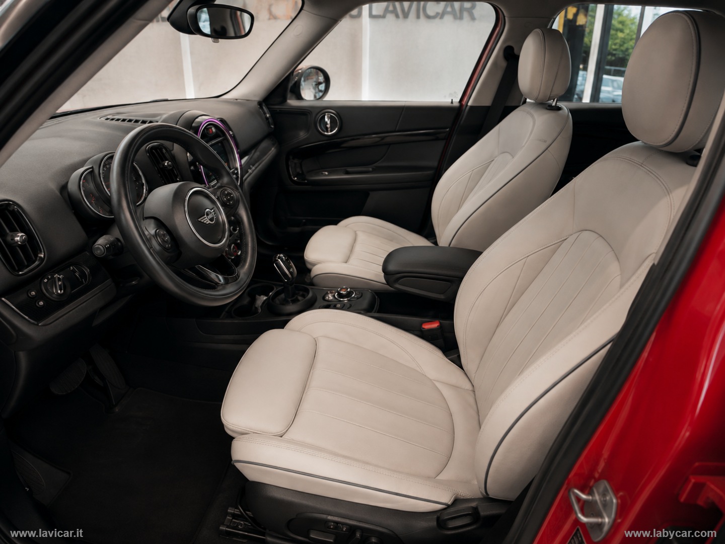 Mini Cooper D HYPE Countryman ALL4 Aut. - immagine 8