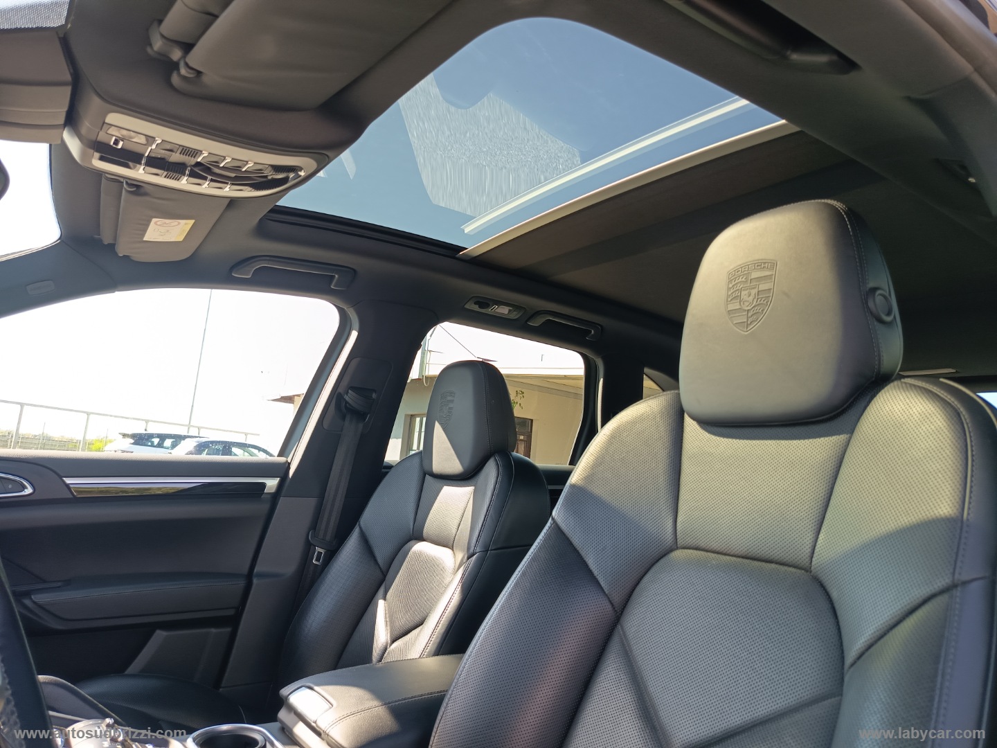 Cayenne 3.0 Diesel Platinum Edition - immagine 8