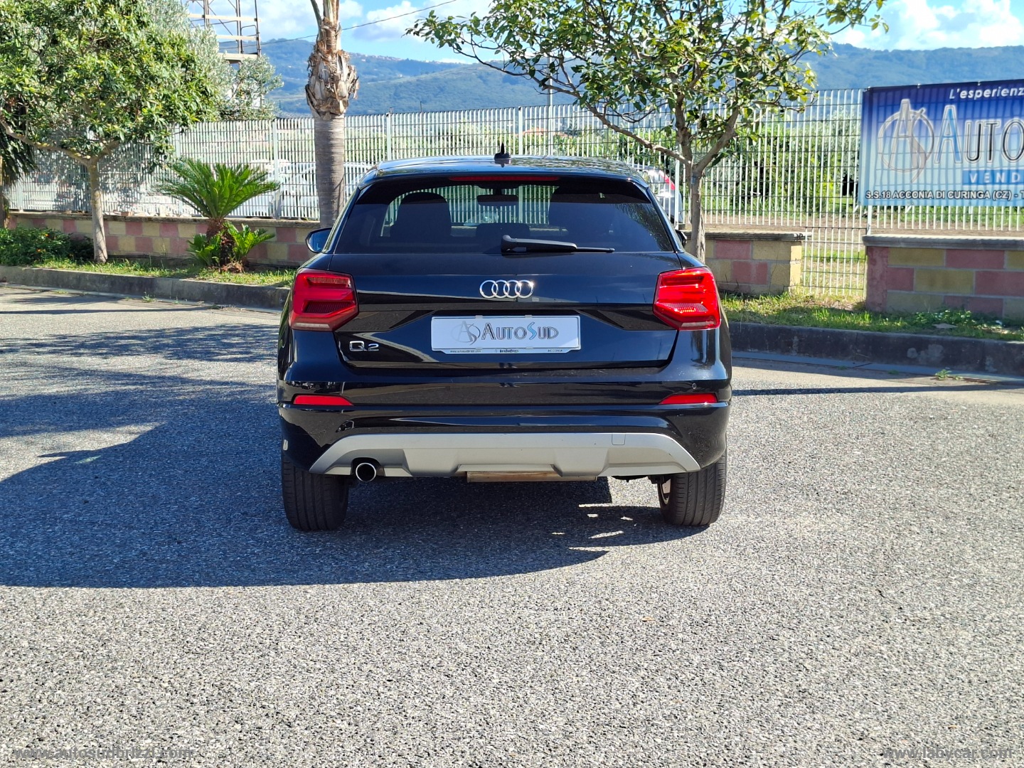 Q2 30 TDI S tronic Identity Black - immagine 8