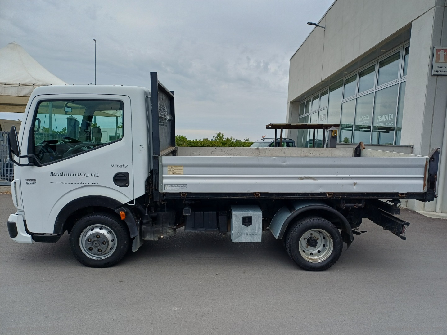 Maxity 130.35/5 2.5 DXi PC-RG Cabinato - immagine 8