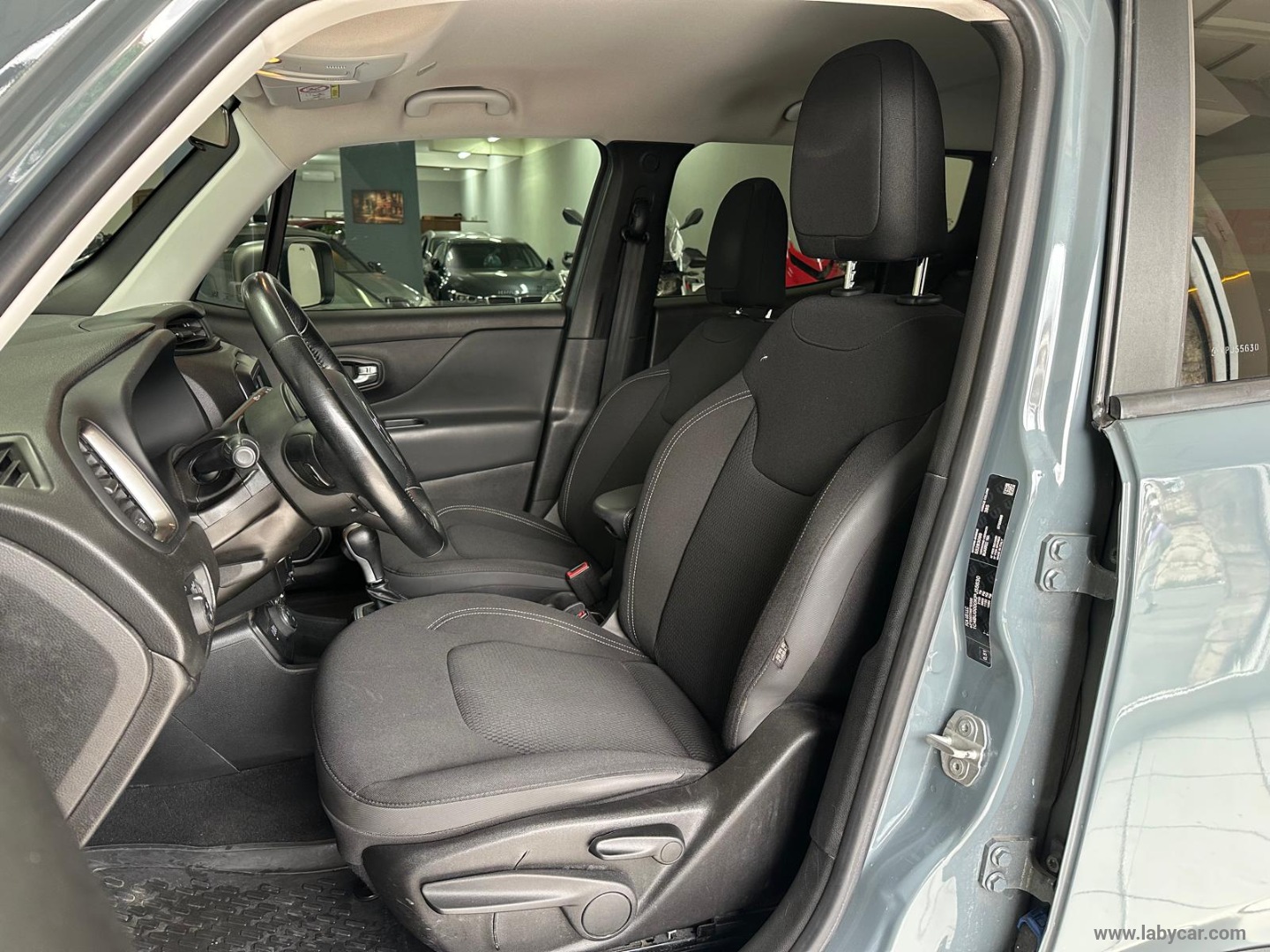 Renegade 2.0 Mjt 140CV 4WD AUTOM Limited - immagine 8