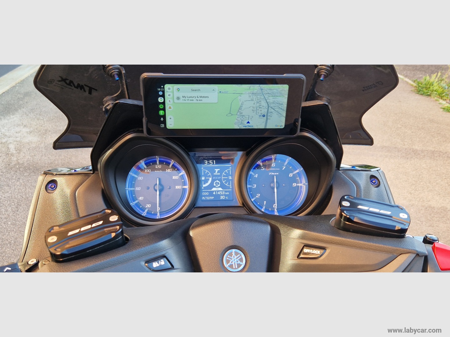T Max 560 - immagine 8
