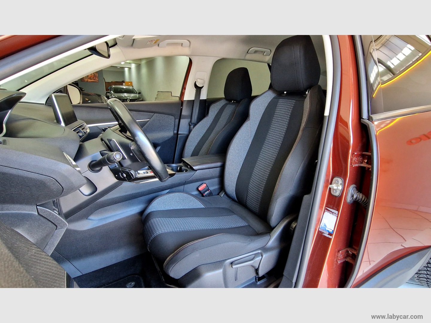 3008 BlueHDi 120 S&S EAT6 AUTOM*119.000KM - immagine 8