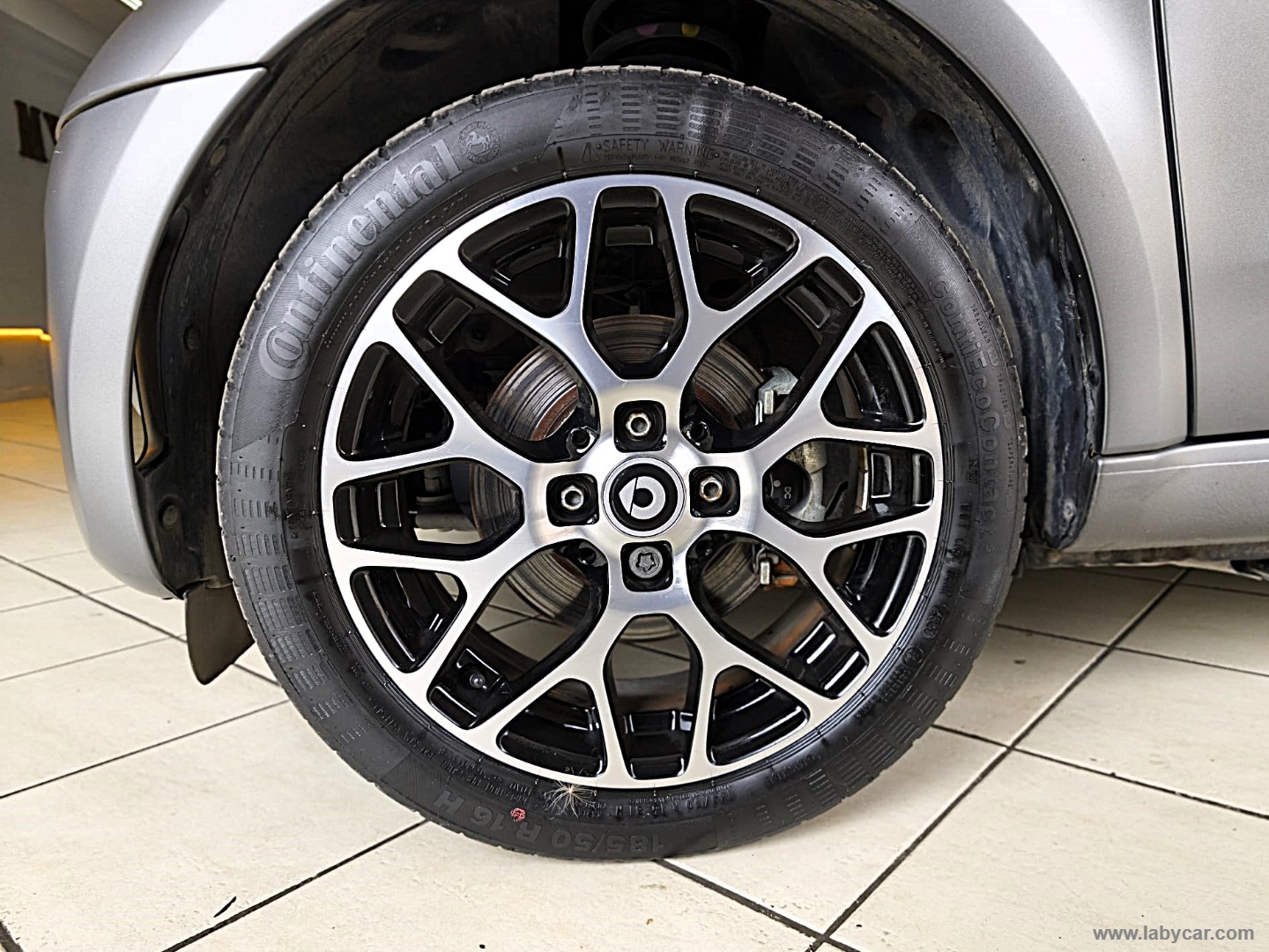 fortwo EQ BRABUS Style 39.000KM - immagine 8