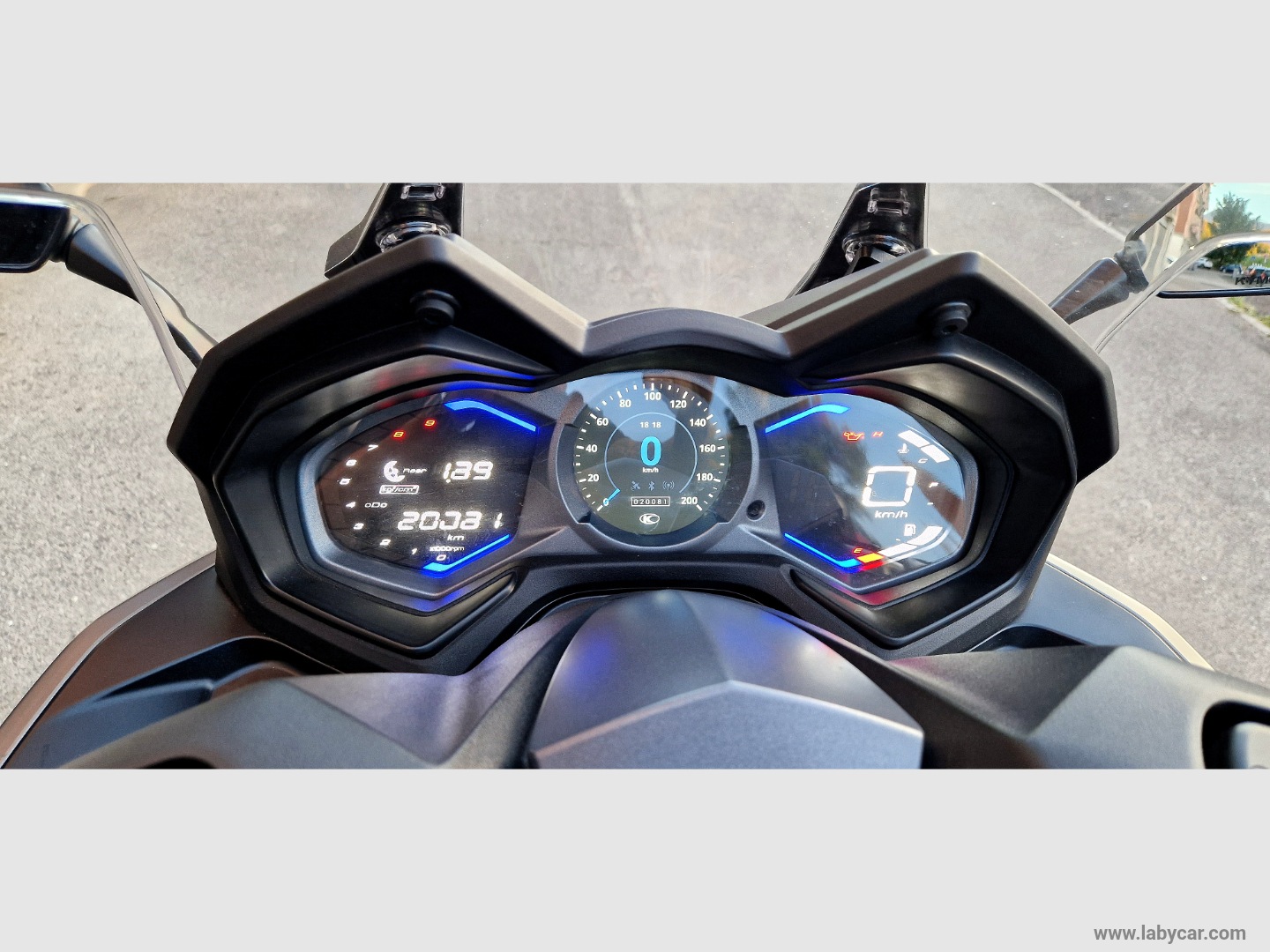 AK 550 PREMIUM - immagine 8