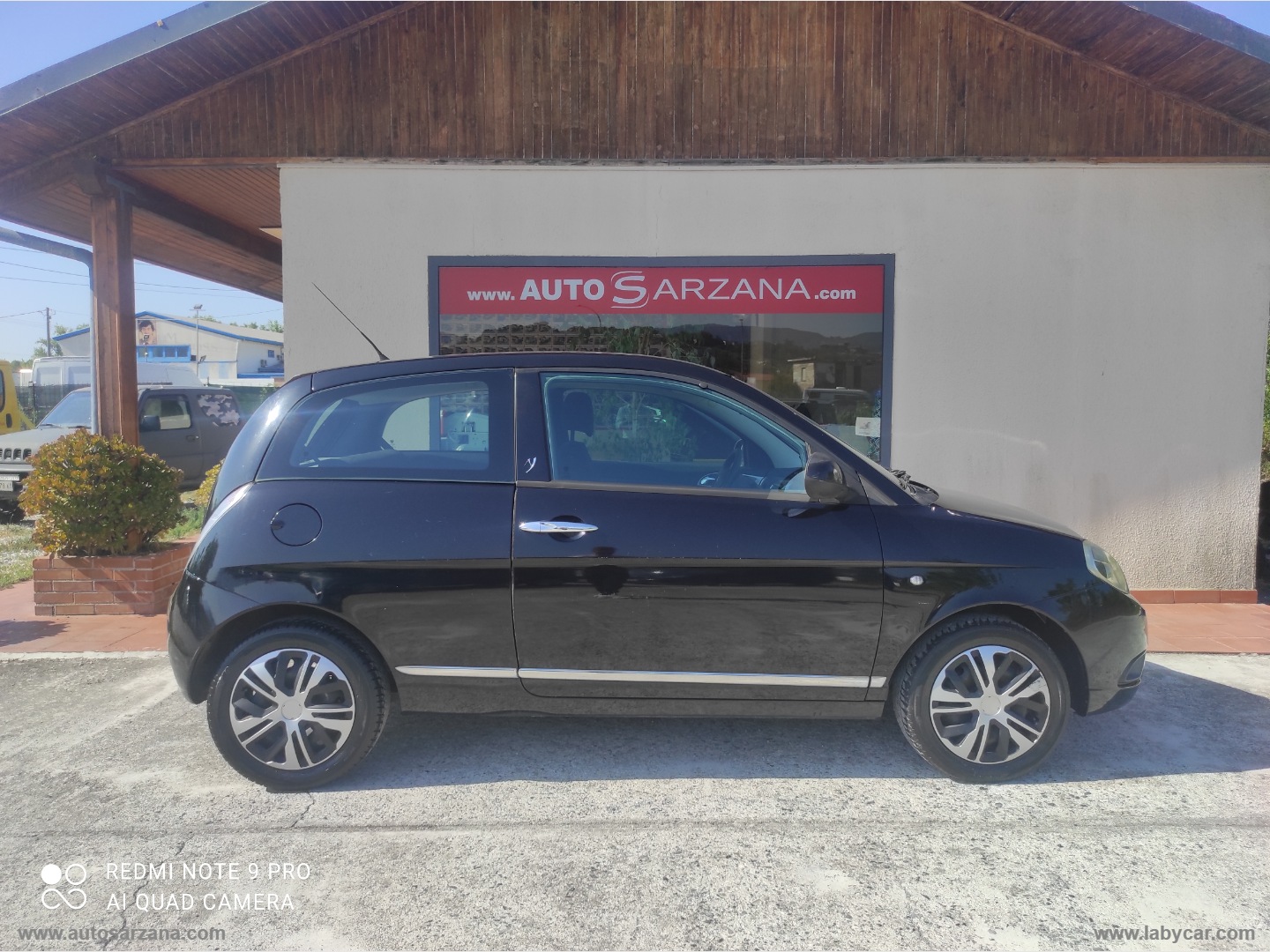 Ypsilon 1.2 69 CV Diva - immagine 8