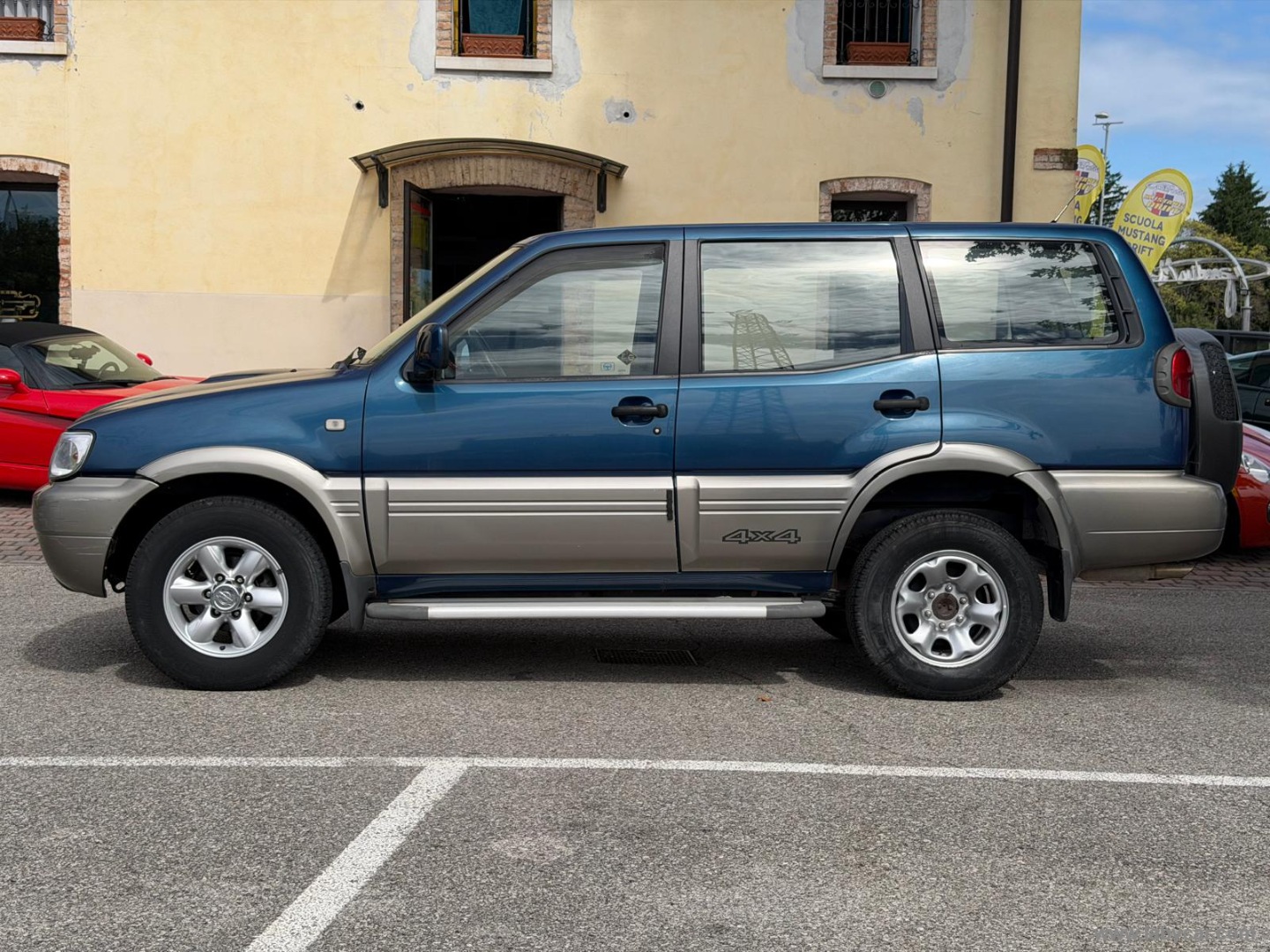 Terrano II 2.7 Tdi 5p. Elegance TRAINO 28Q.LI-NEOPATENTATI - immagine 8
